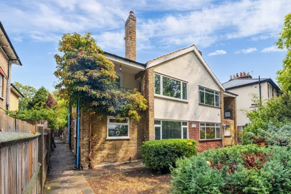 Eltham Green, London, SE9