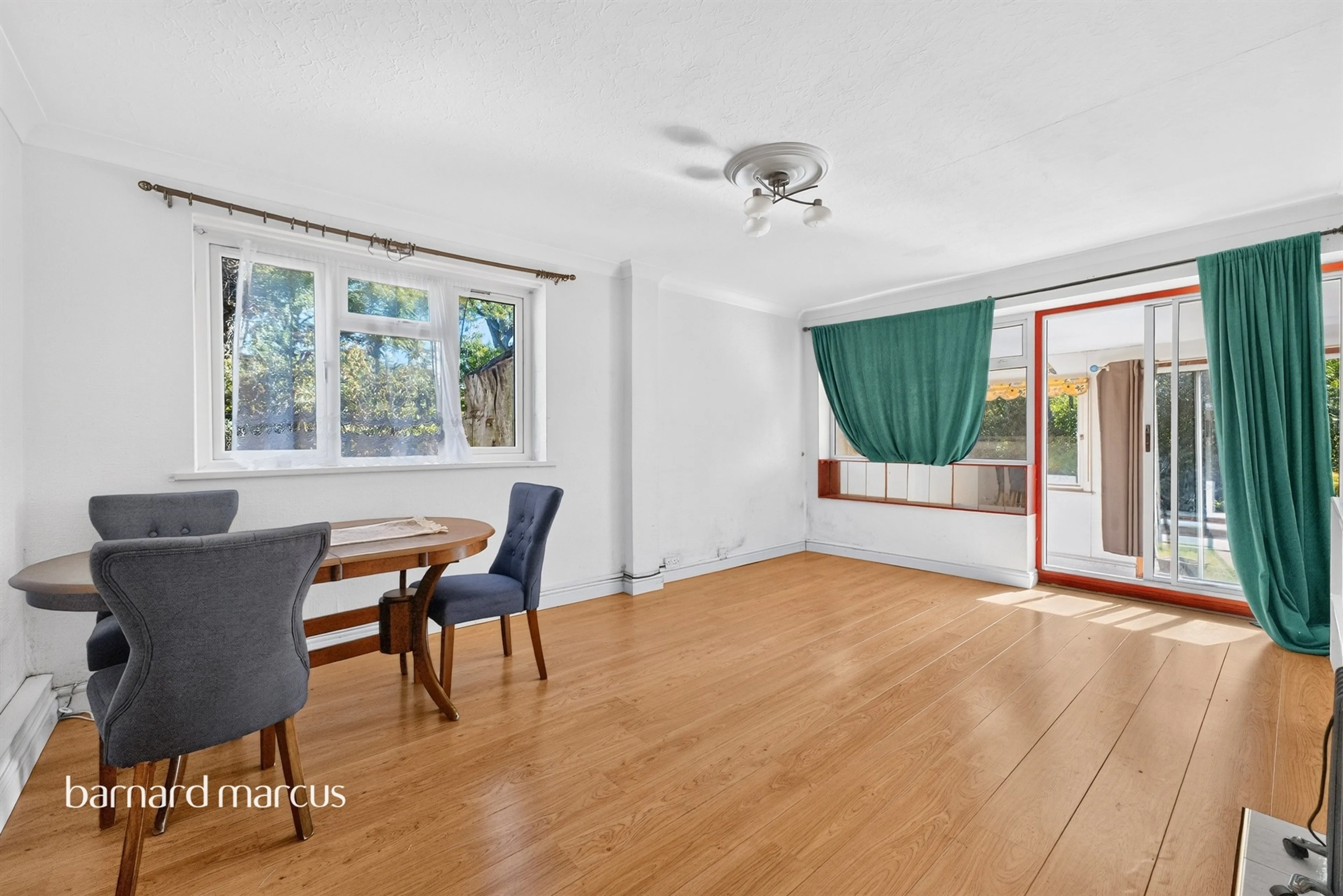 Property at Aitken Road, Barnet