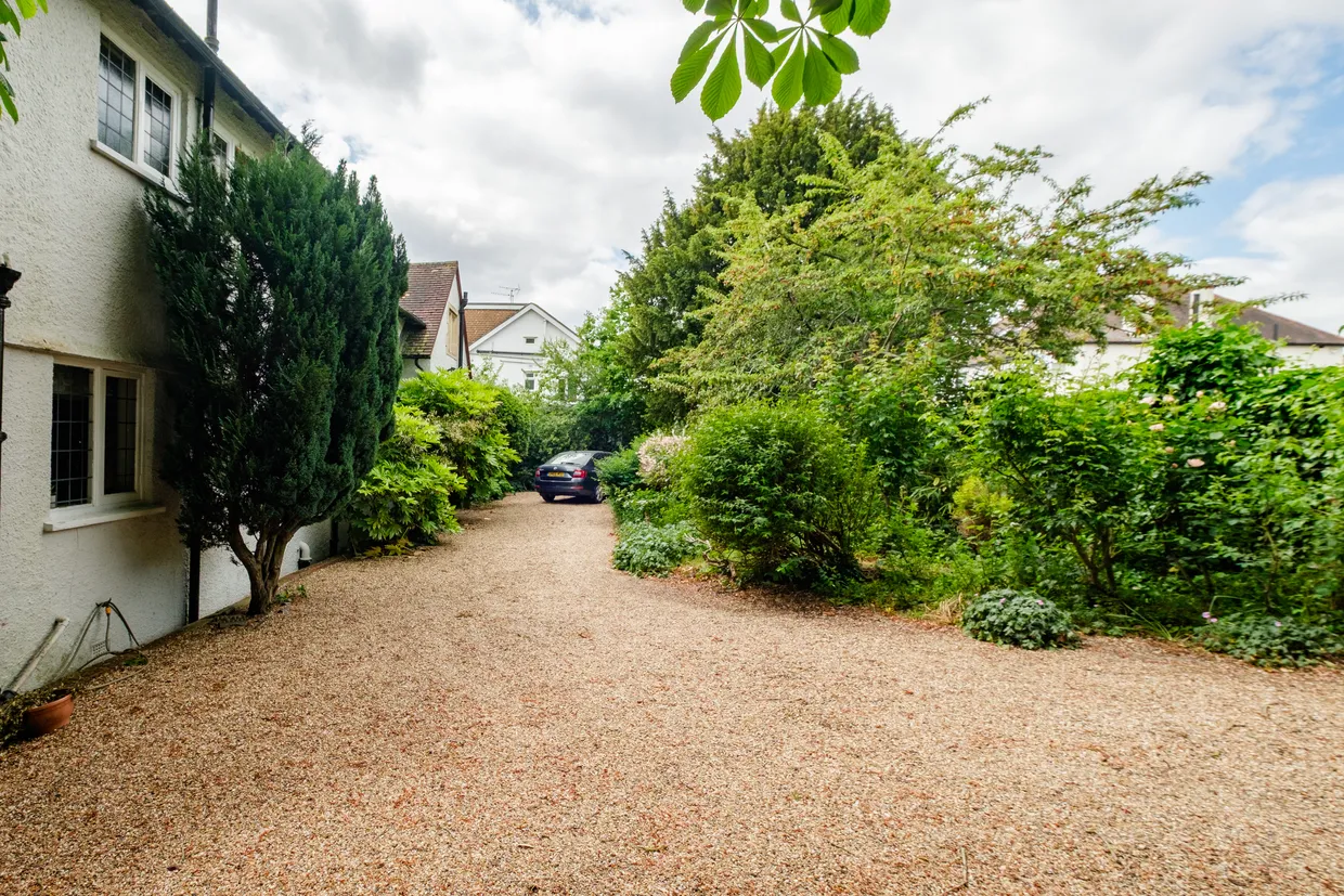 Lauradale Road, London, N2 photo 37