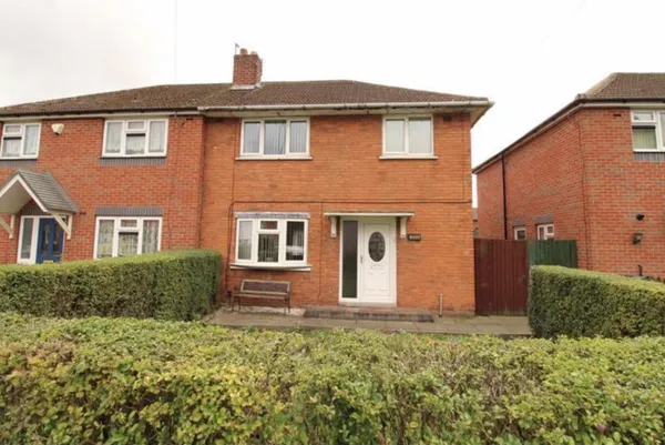 Friezland Lane, Walsall, WS8 7BX