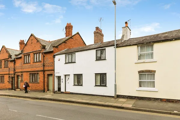 Eaton Road, CHESTER, Cheshire, CH4