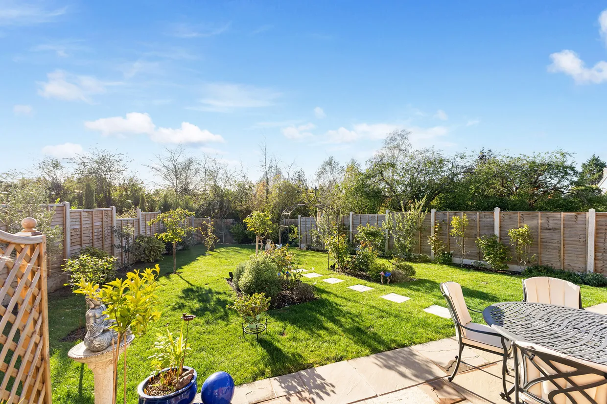 Deerhurst Gardens, Welford On Avon, CV37 photo 6