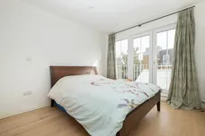 Portman Avenue, London, SW14 photo 8