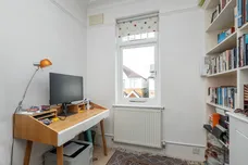 Portman Avenue, London, SW14 photo 12