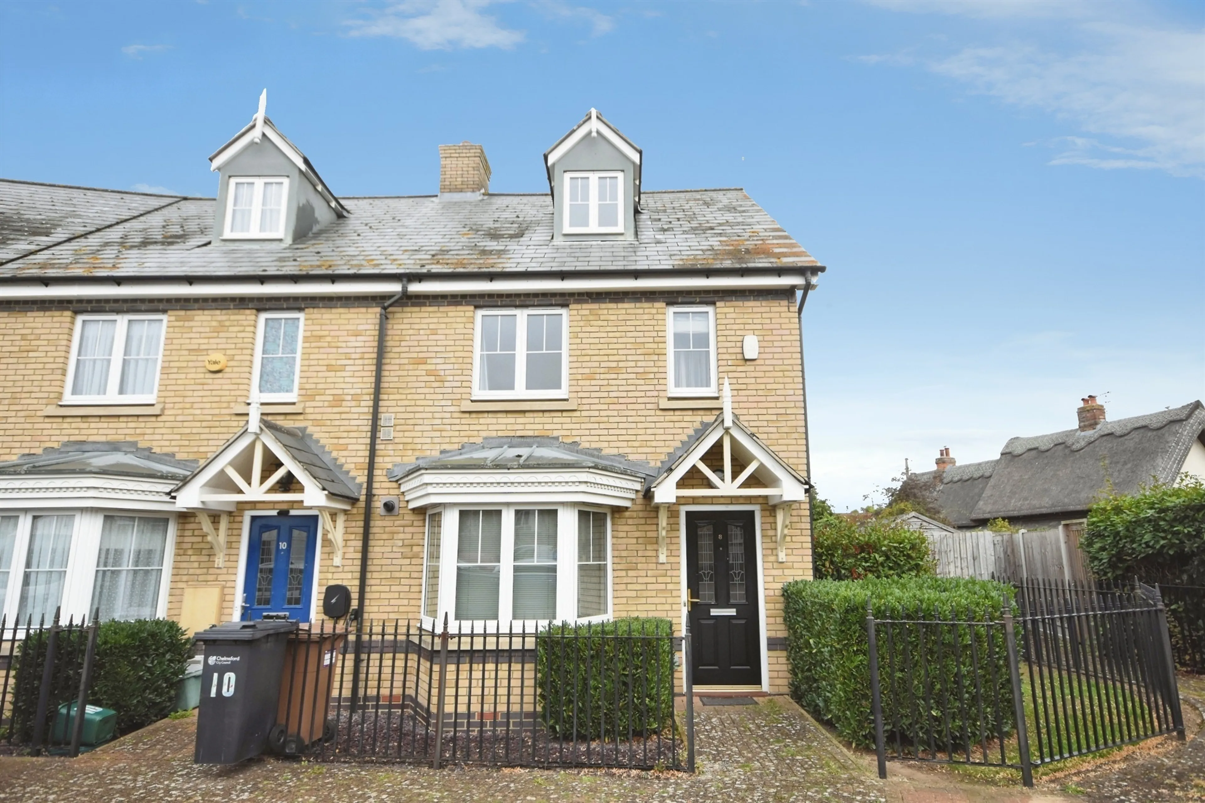 Property photo 0