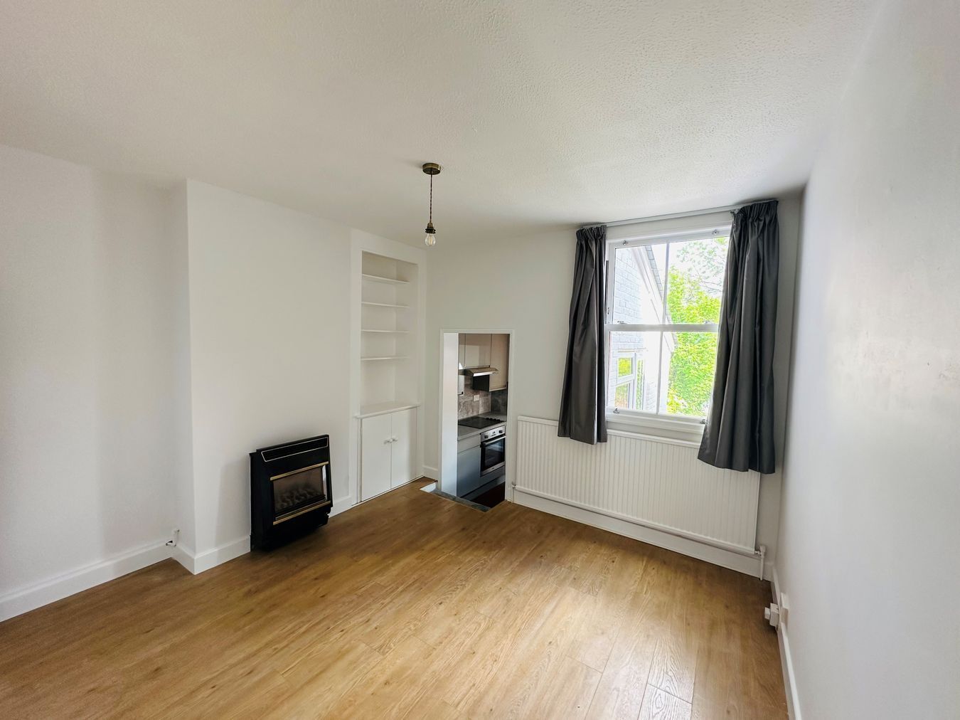 Alben Road, Binfield, RG42 Image 5