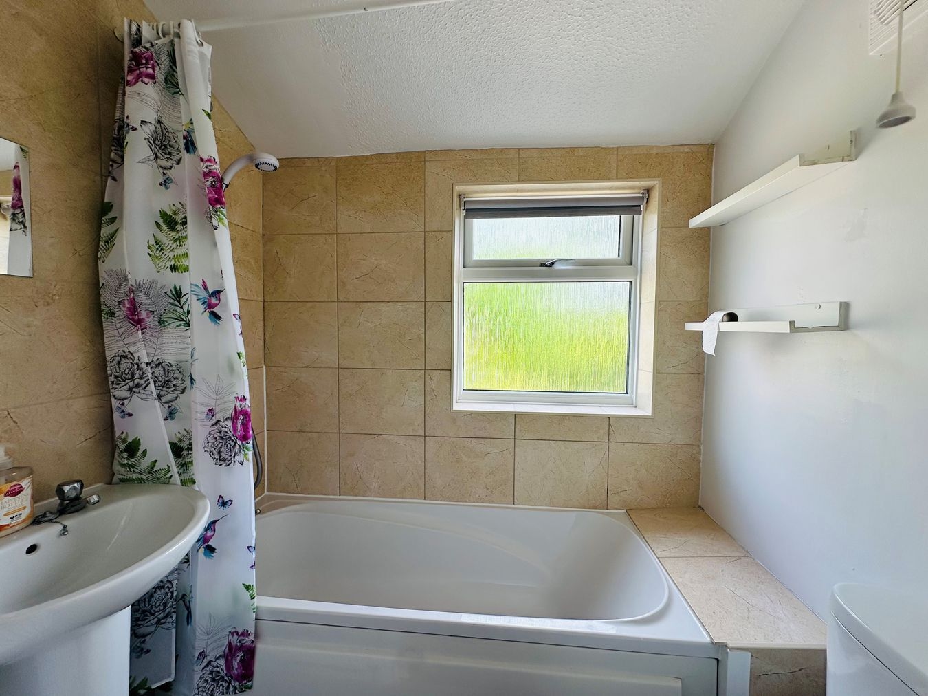 Alben Road, Binfield, RG42 Image 7
