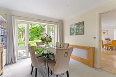 Foxhill Close, High Wycombe, HP13 photo 4