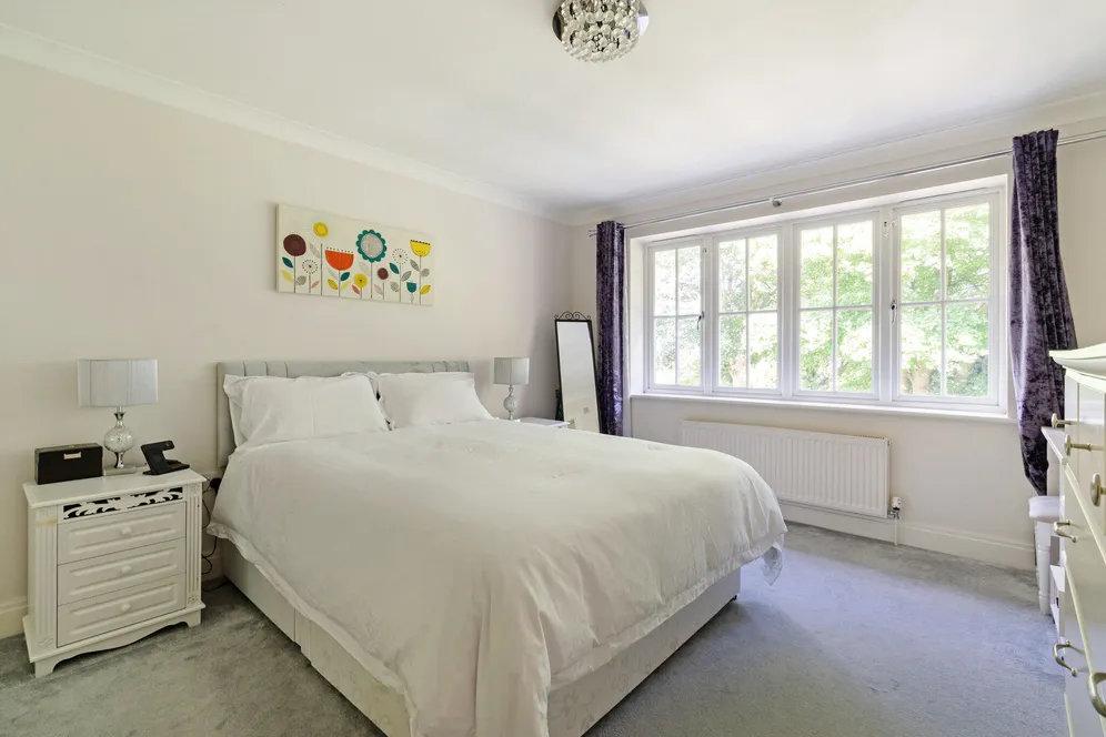 Foxhill Close, High Wycombe, HP13 photo 7