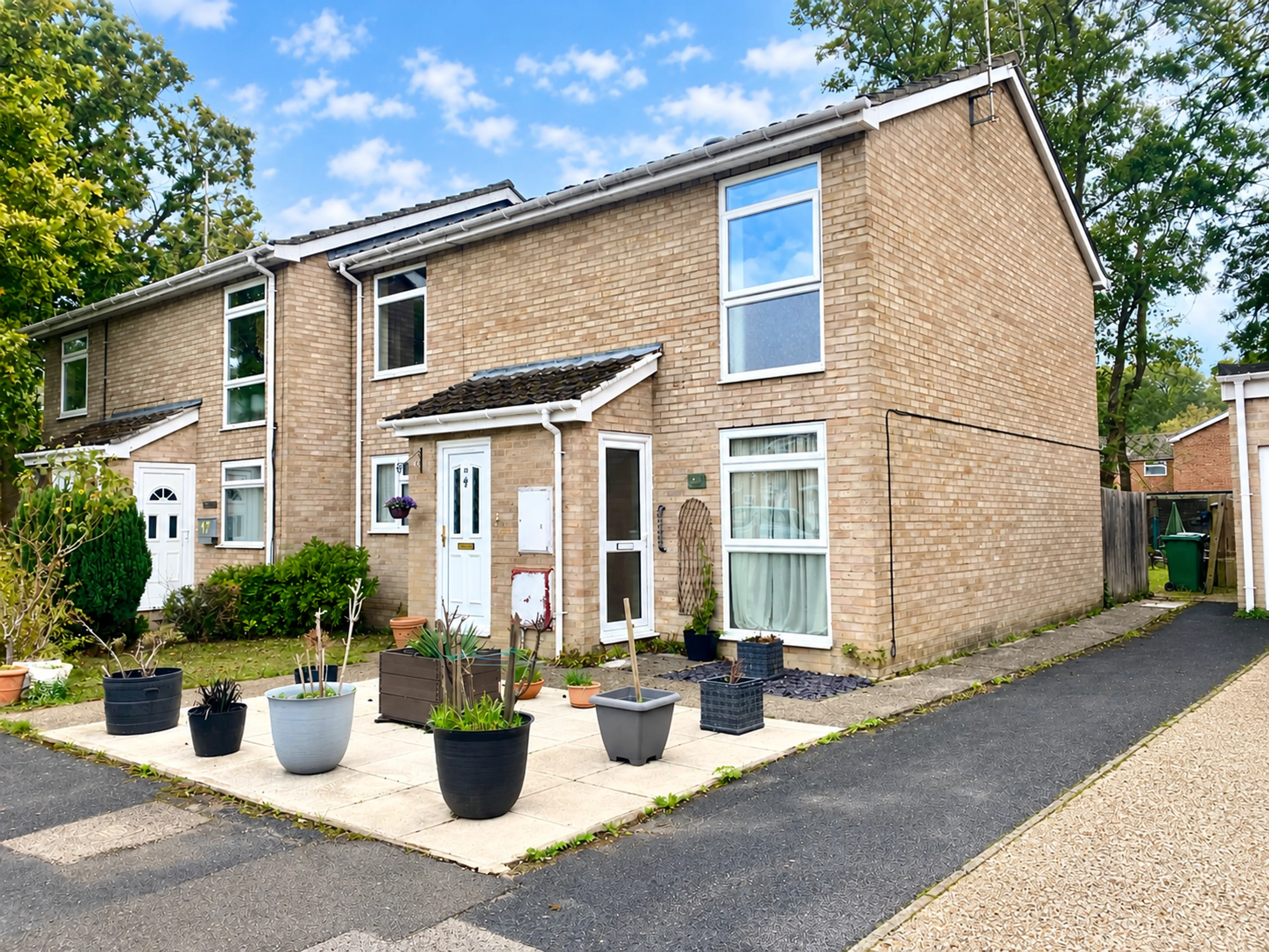 Property photo 0