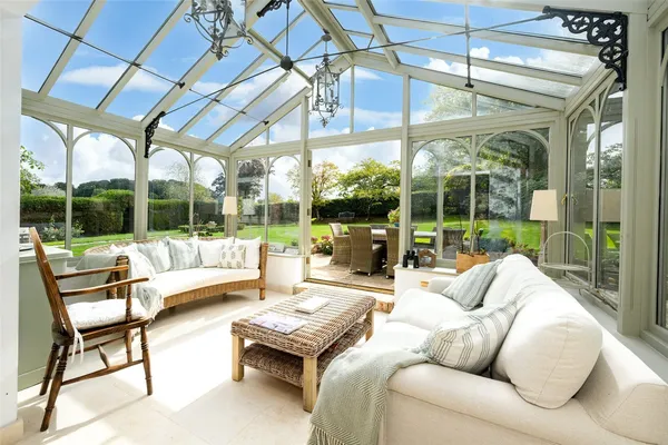 Brickyard Lane, Corfe Mullen, BH21 photo 12
