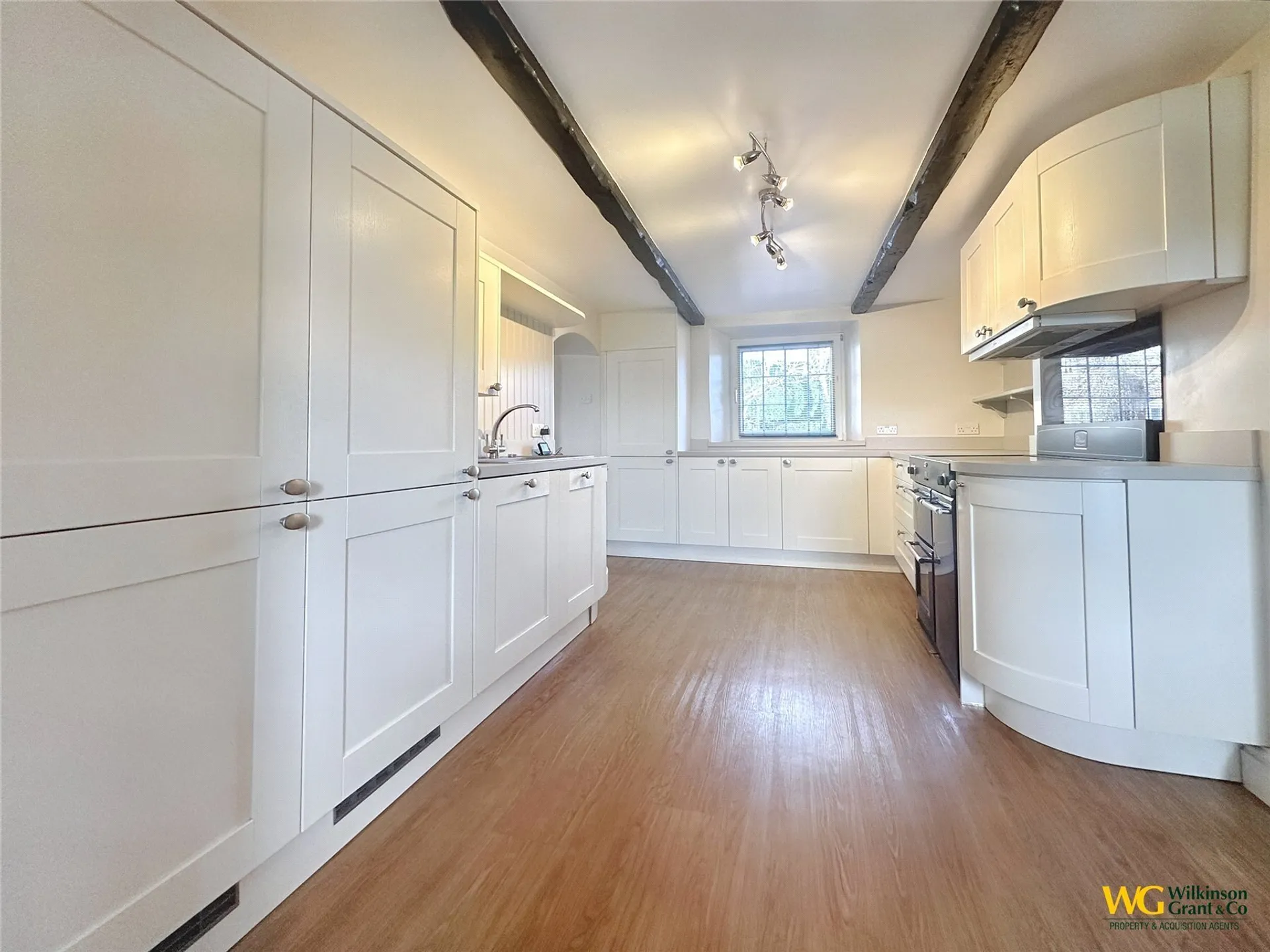 Property photo top 1