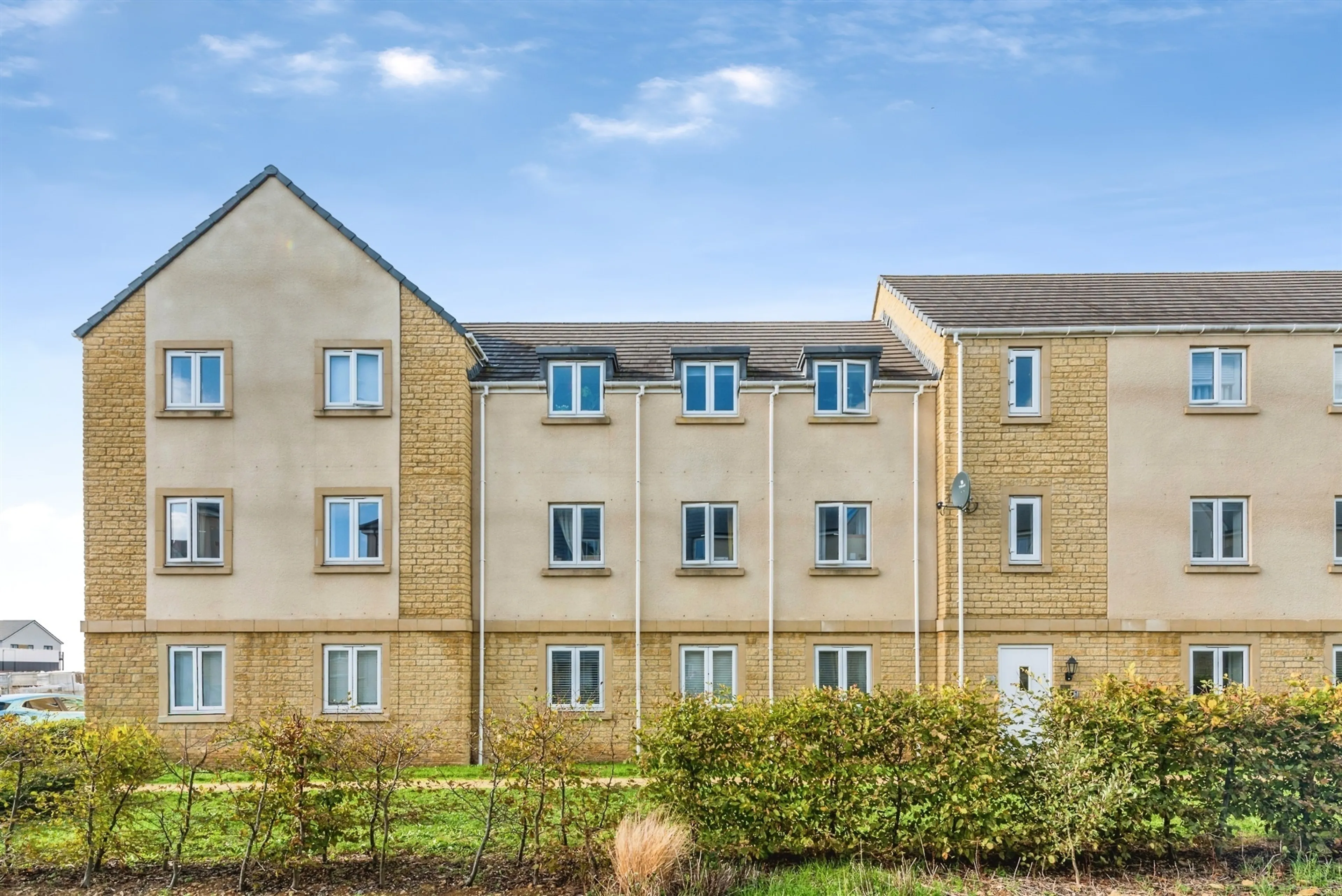 Property photo 0
