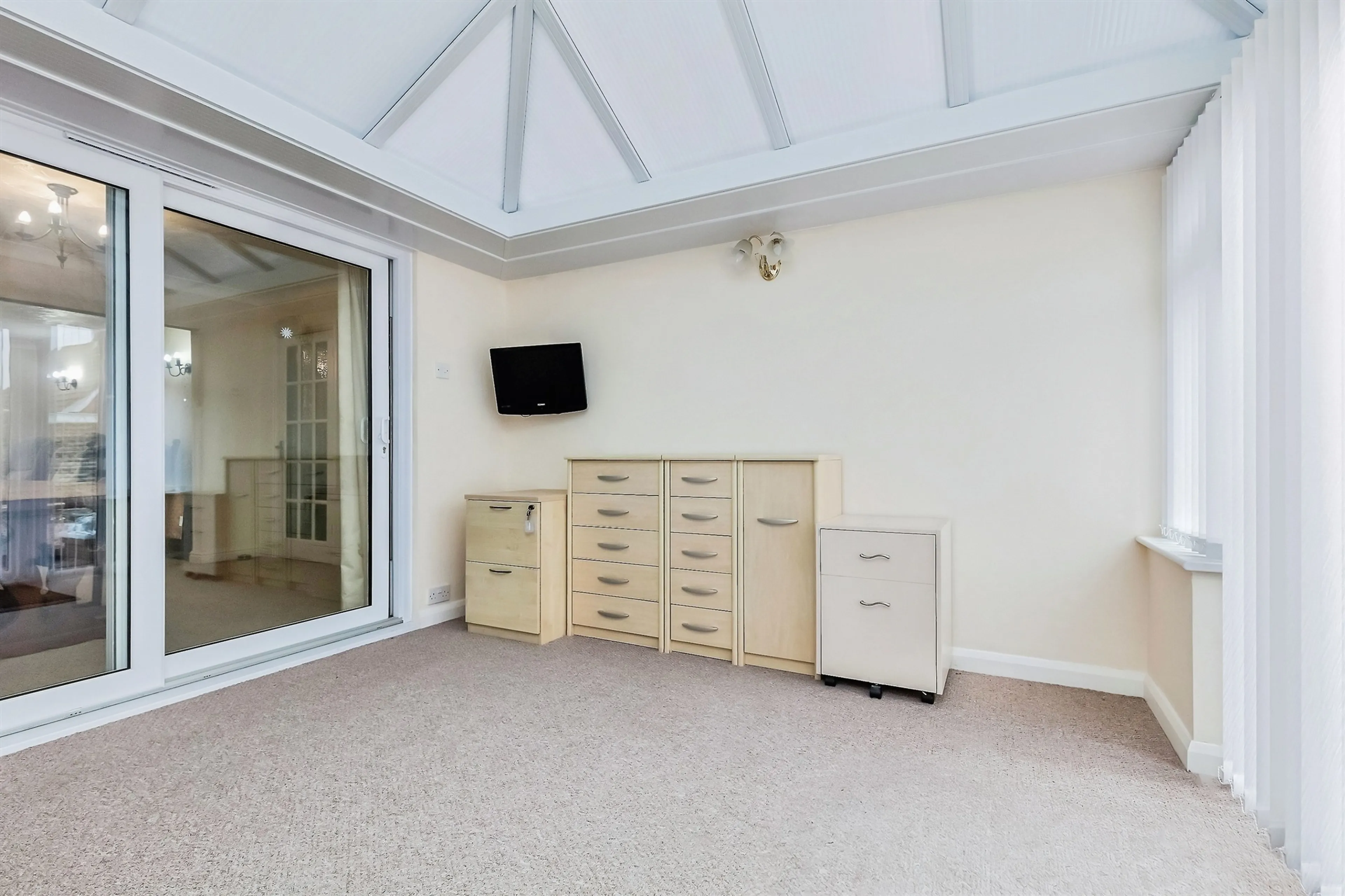 Property photo 28
