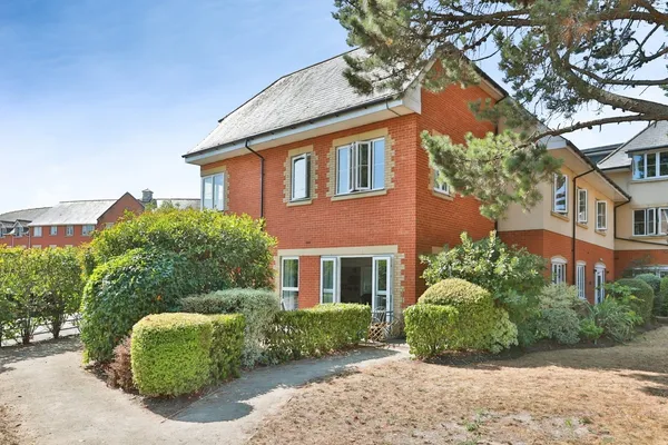 Royal Close, Christchurch, Dorset, BH23