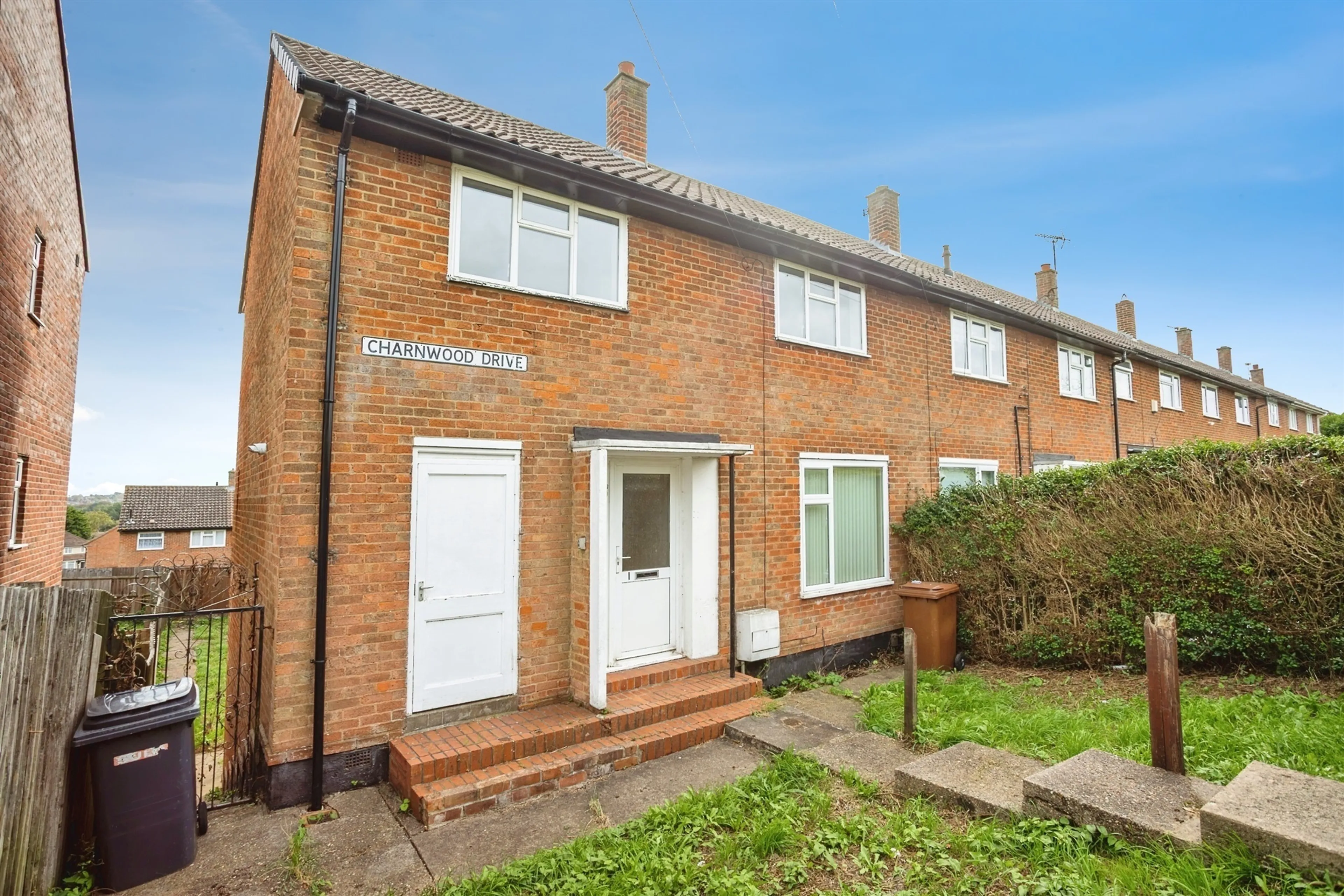 Property photo 0