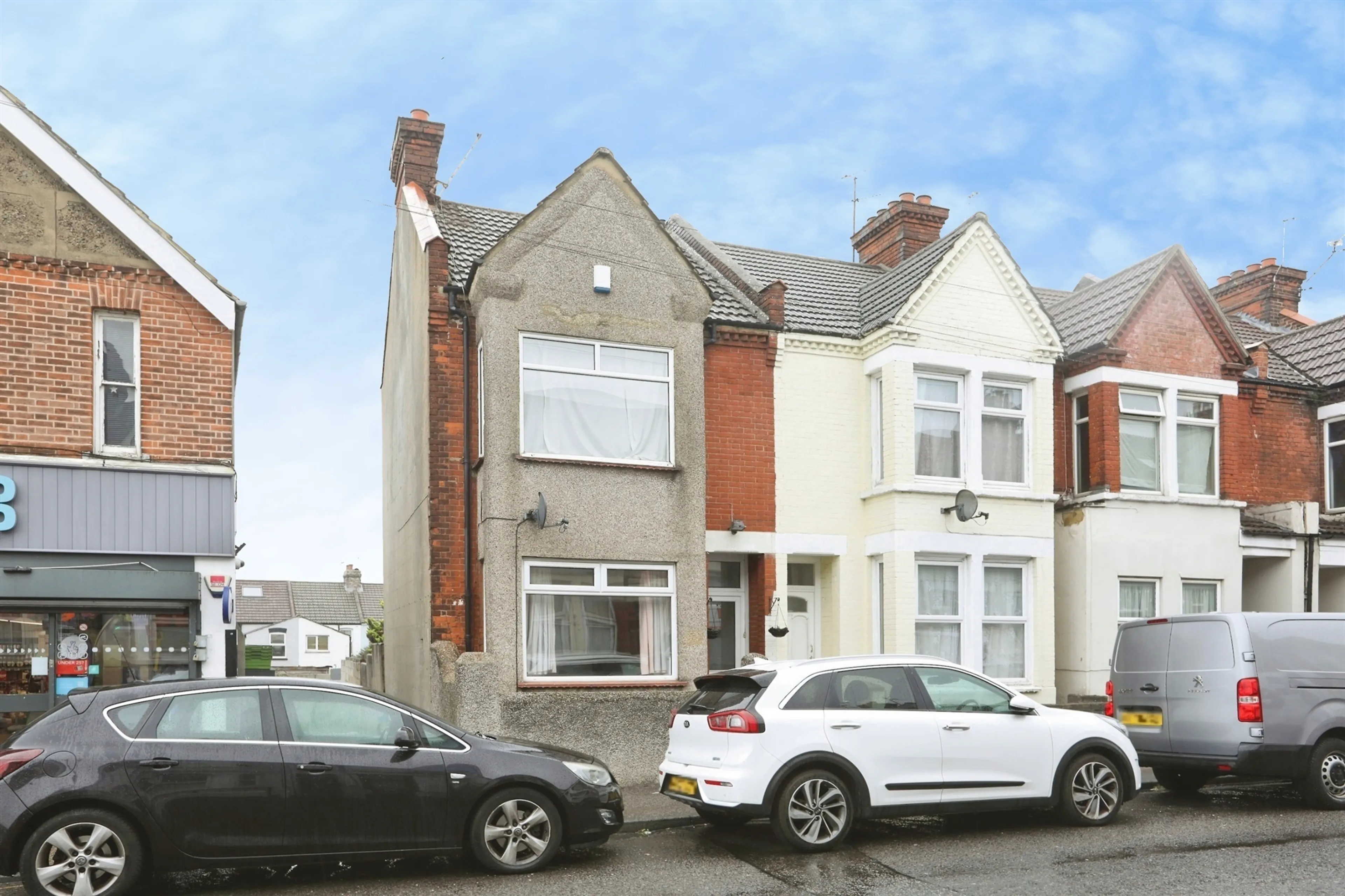 Property photo 0