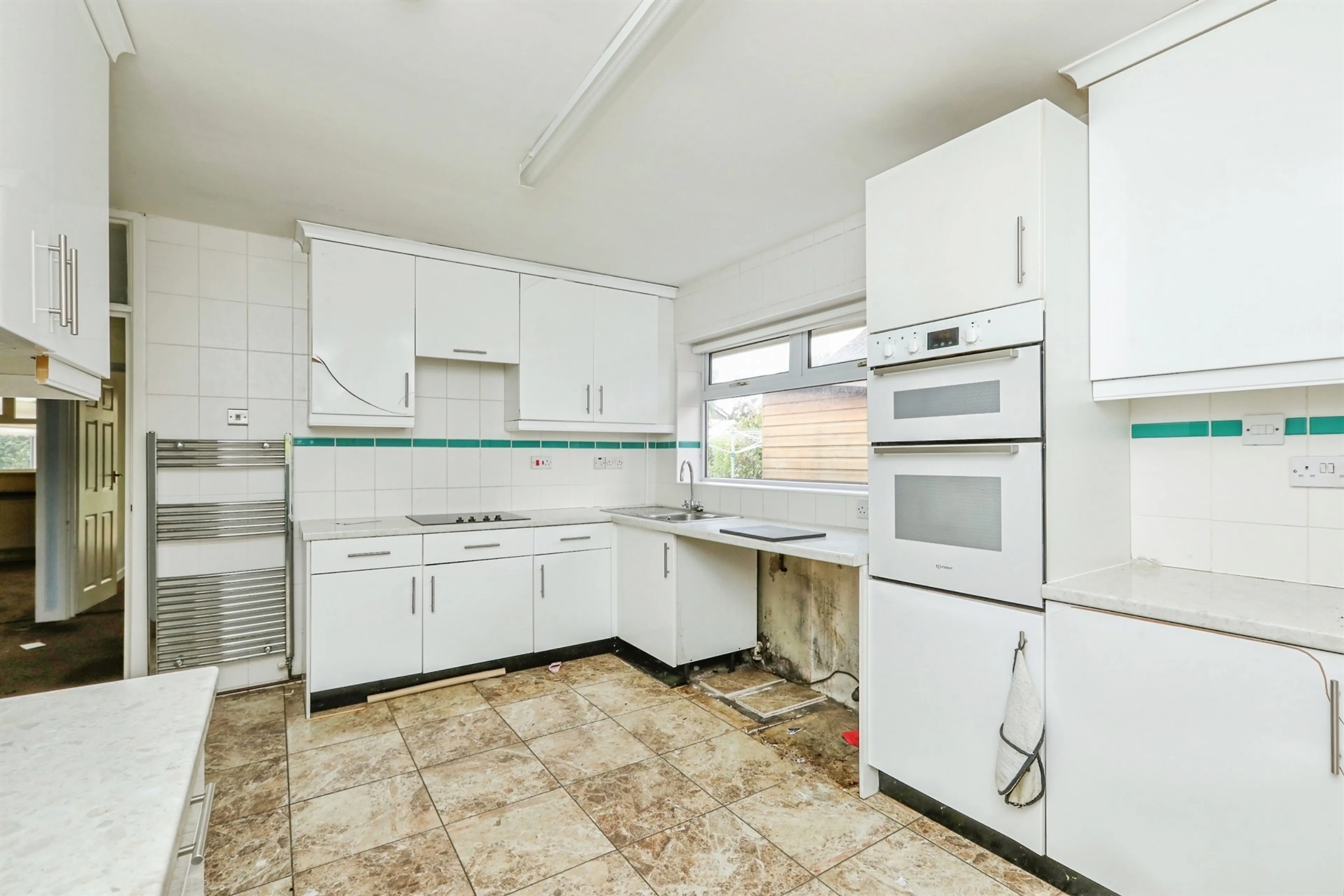 Property at Saxton Close, Worksop