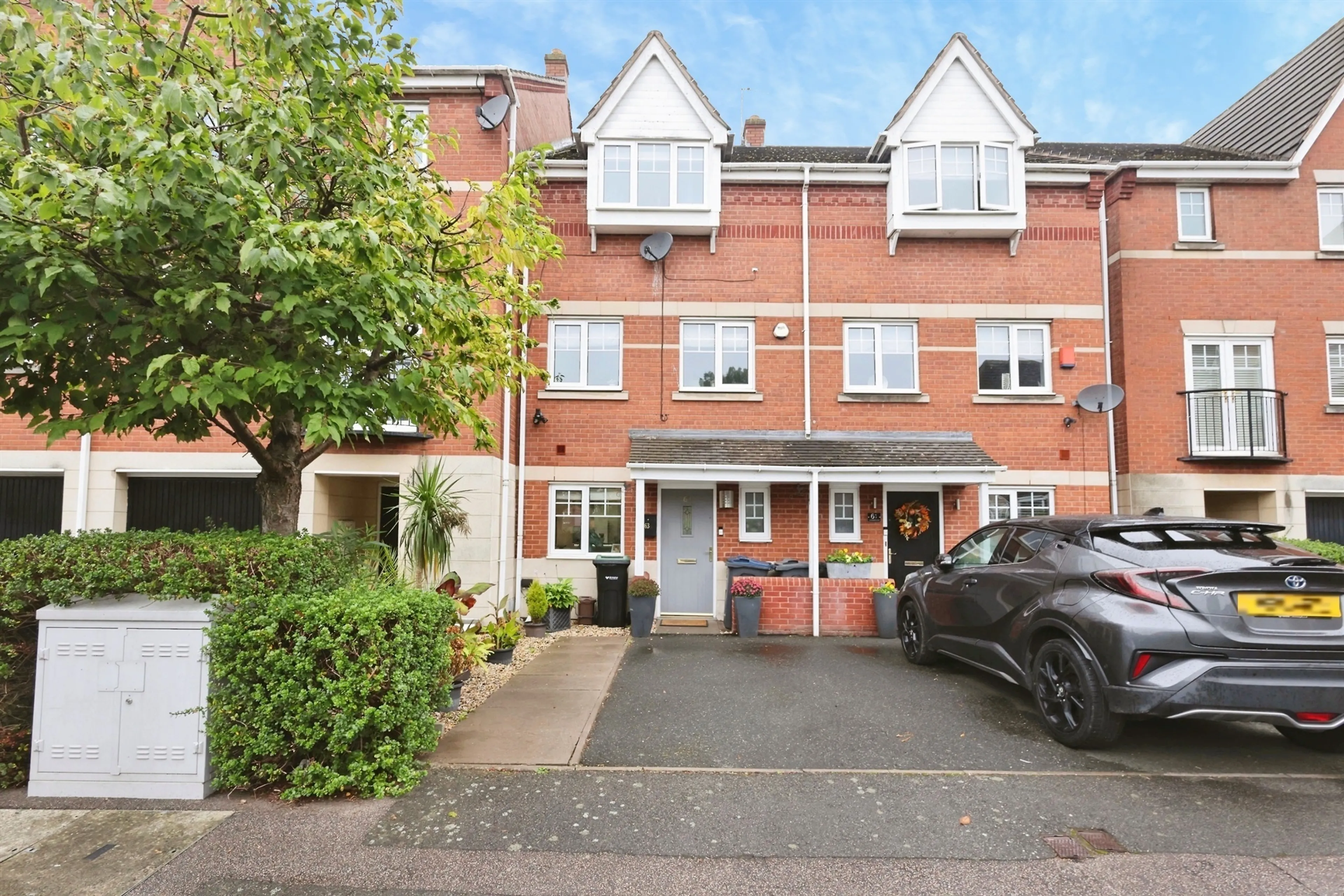 Property photo 0