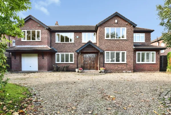 Moss Lane, Timperley, Altrincham, WA15