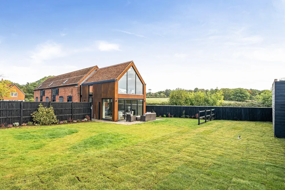 Bullsland Lane, Chorleywood, WD3