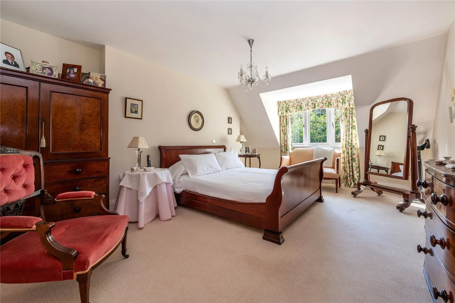 Rykens Lane, Betchworth, RH3 photo 11