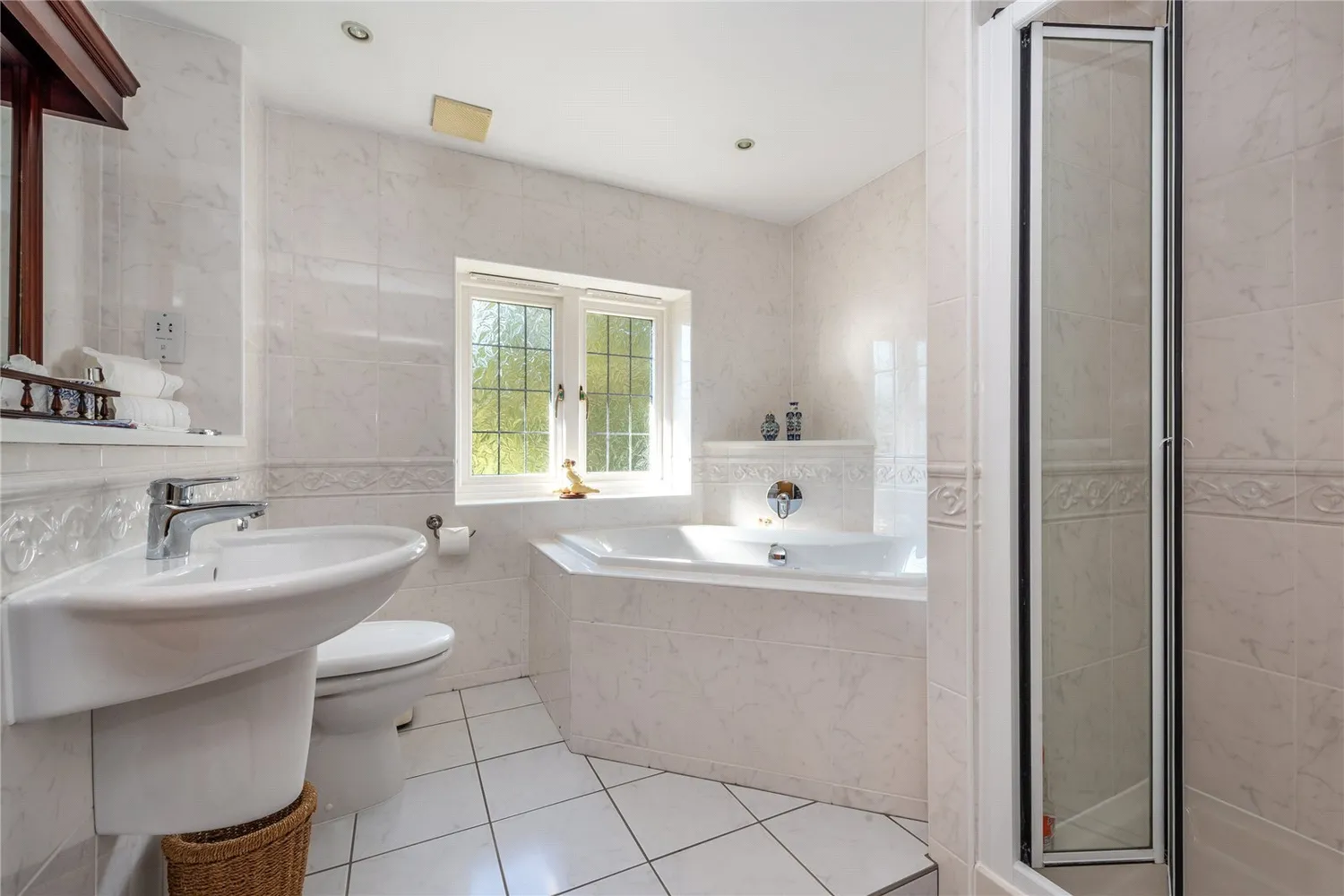 Rykens Lane, Betchworth, RH3 photo 12