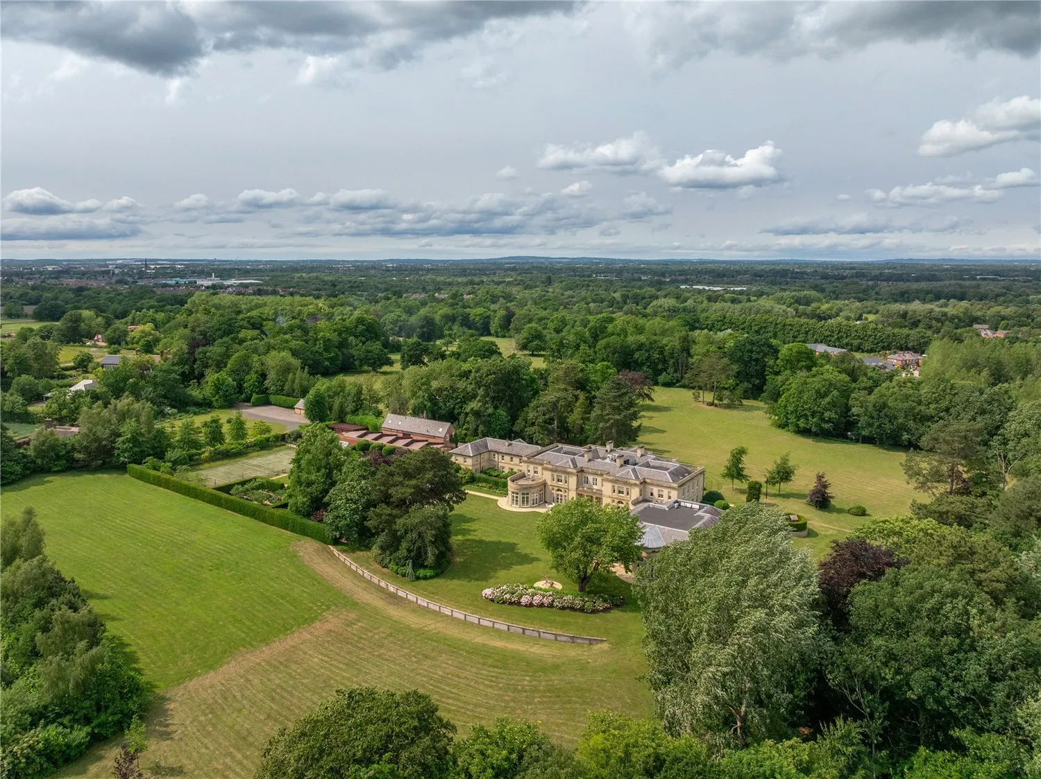 Half Acre Lane, Cheshire, WA4 photo 36