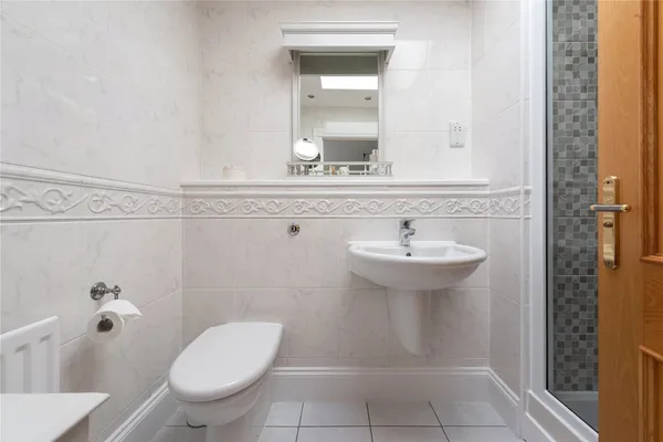 Rykens Lane, Betchworth, RH3 photo 17