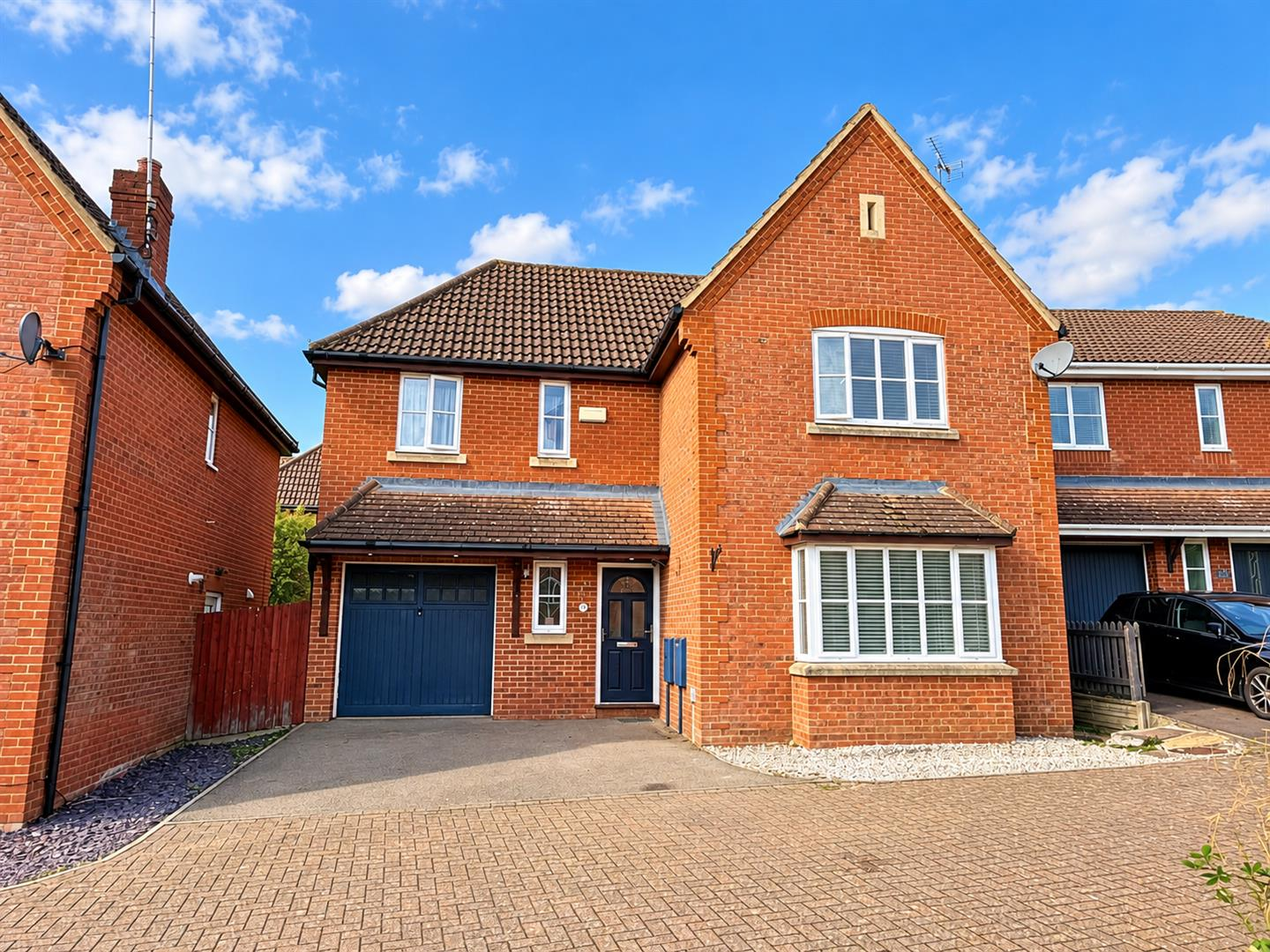 Nightingale Close, Daventry Image 1
