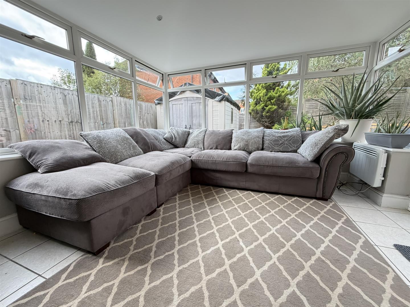 Nightingale Close, Daventry Image 4
