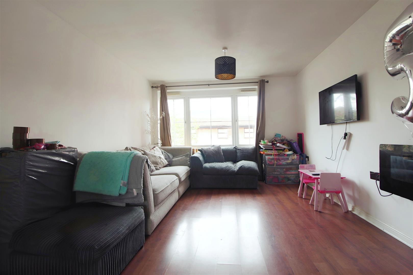 Holyhead Mews, Cippenham Image 2