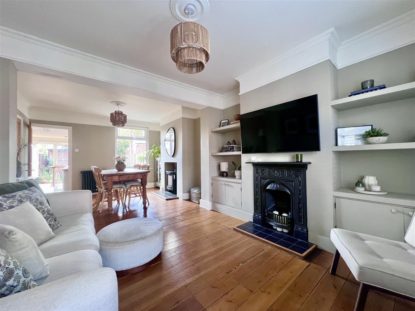 Augustus Road, Stony Stratford, Milton Keynes Image 3
