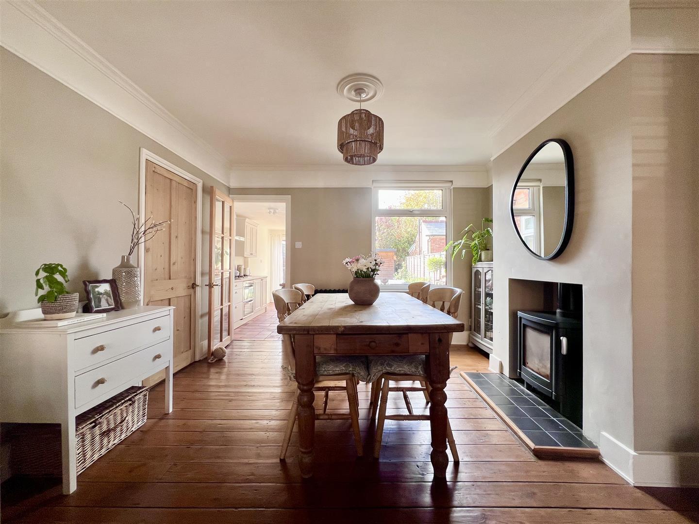 Augustus Road, Stony Stratford, Milton Keynes Image 4
