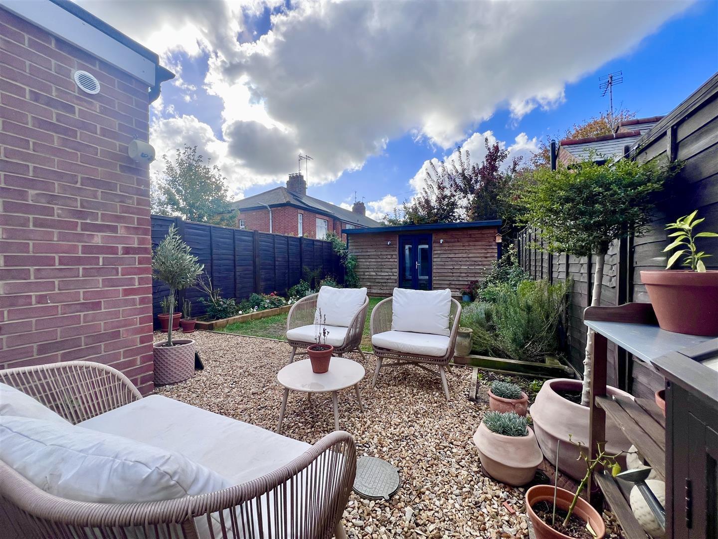 Augustus Road, Stony Stratford, Milton Keynes Image 17