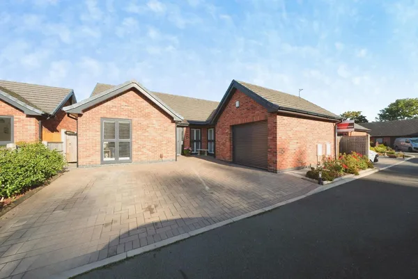 Brookside, Clipstone Village, Mansfie...