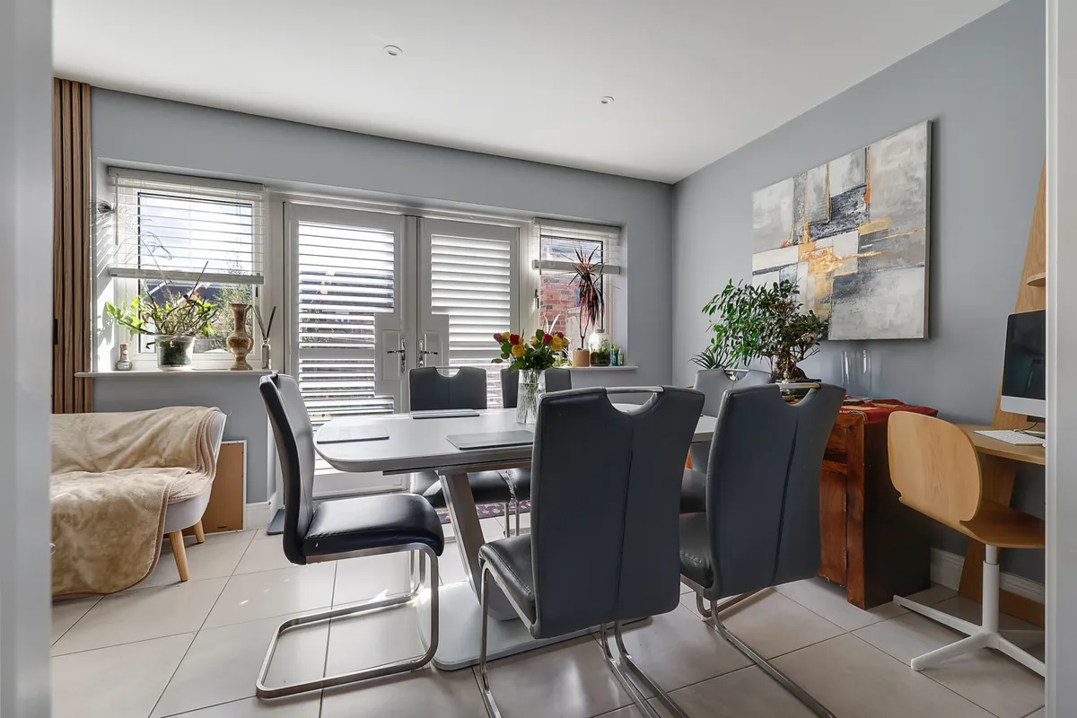 Drewell Close, Horley, Surrey, RH6