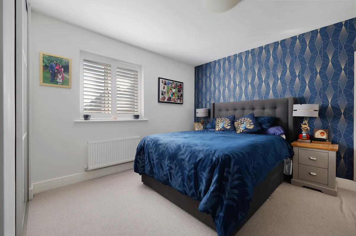 Drewell Close, Horley, Surrey, RH6