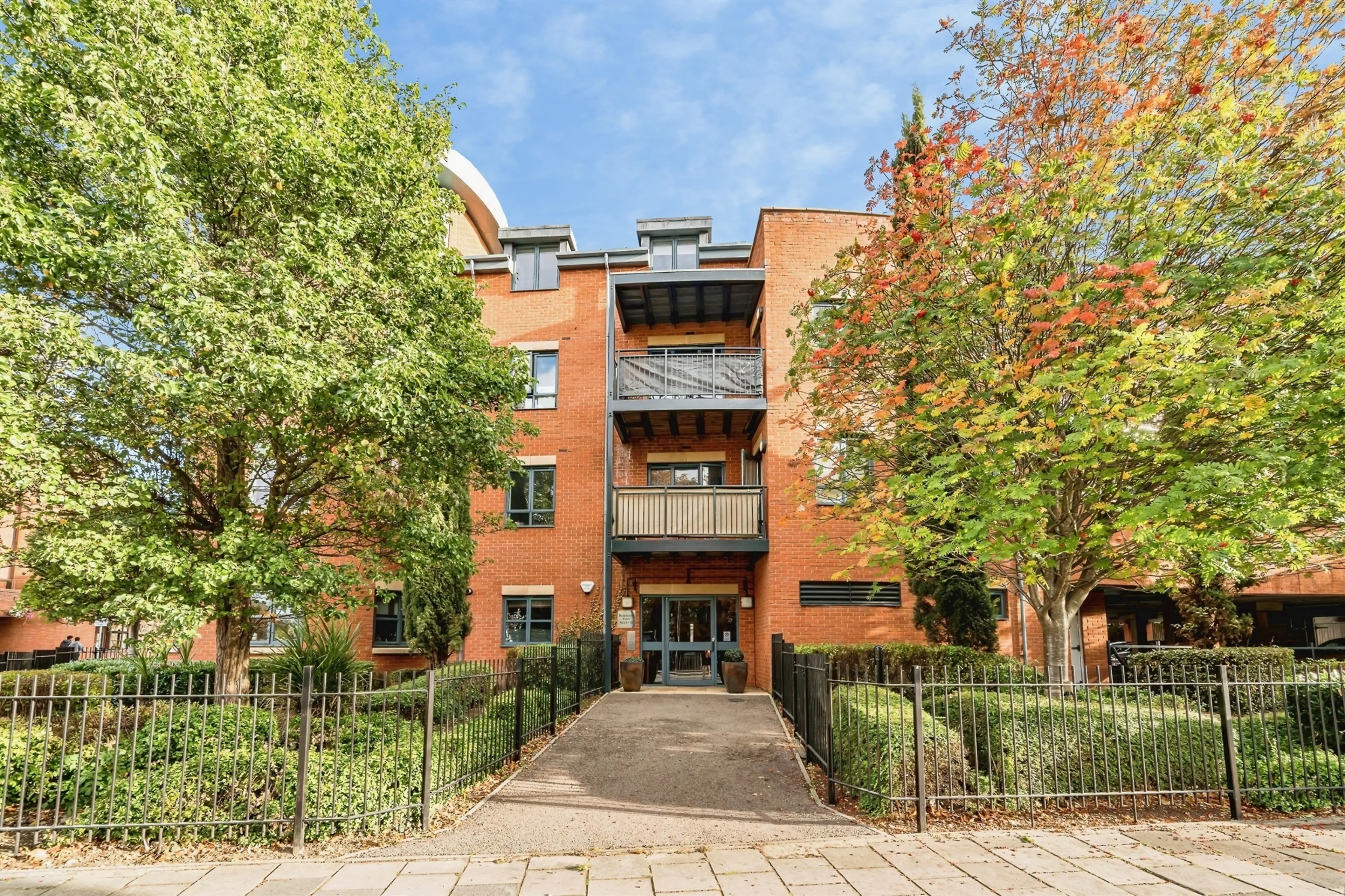Property photo 0