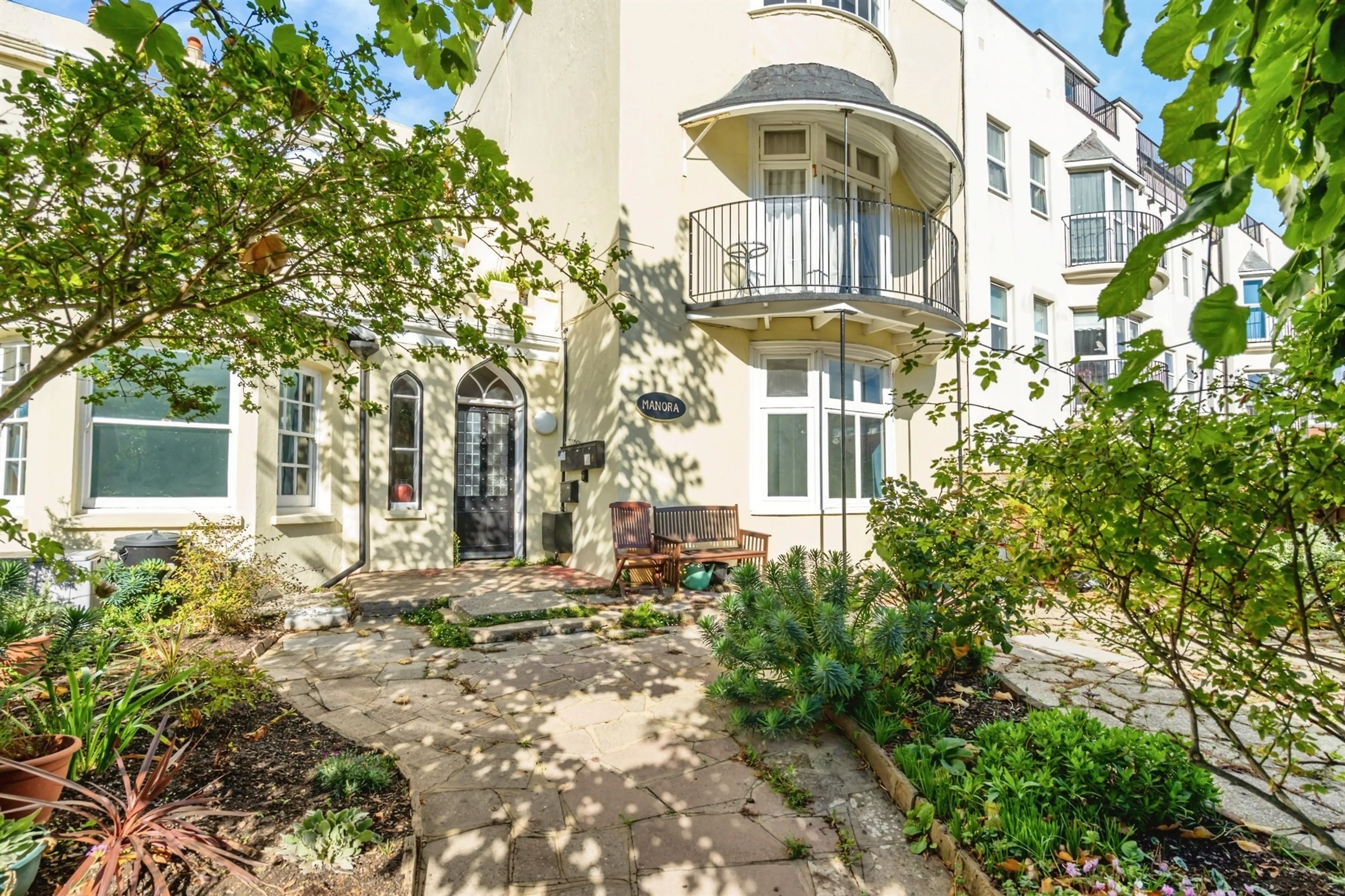 Property at High Street, Bognor Regis