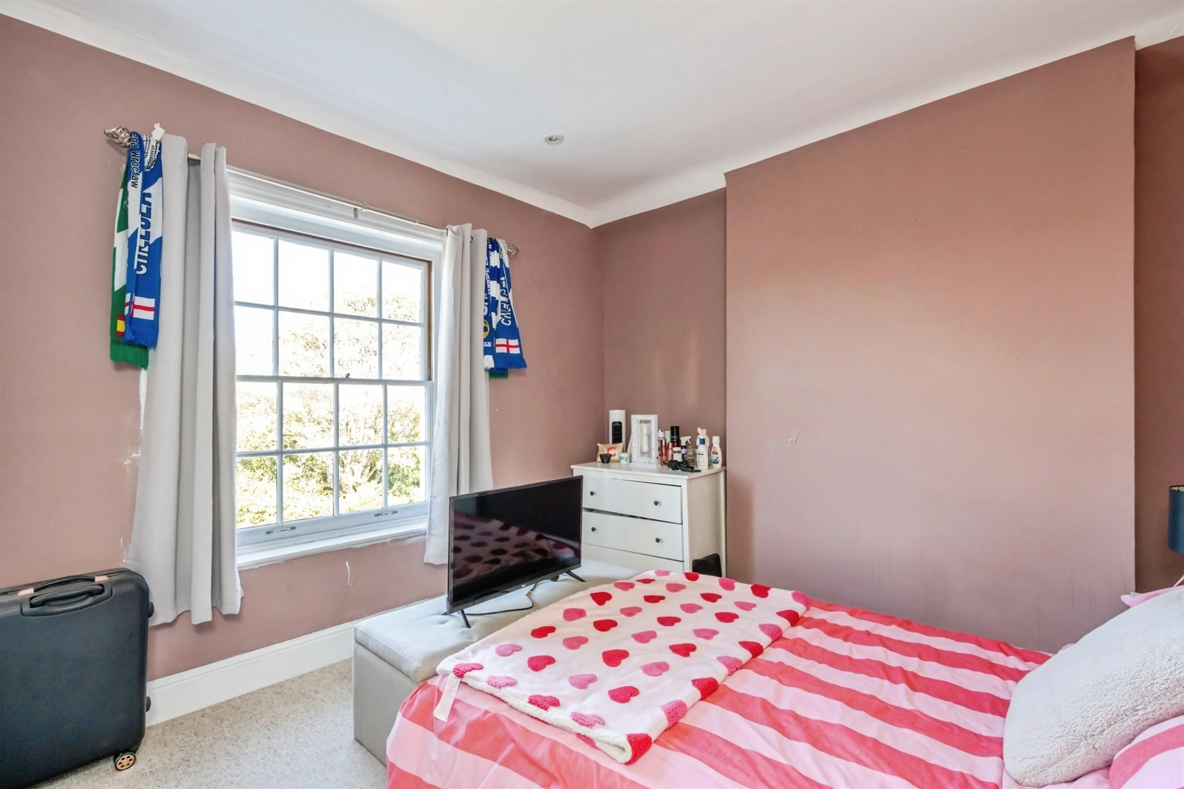 Property at High Street, Bognor Regis