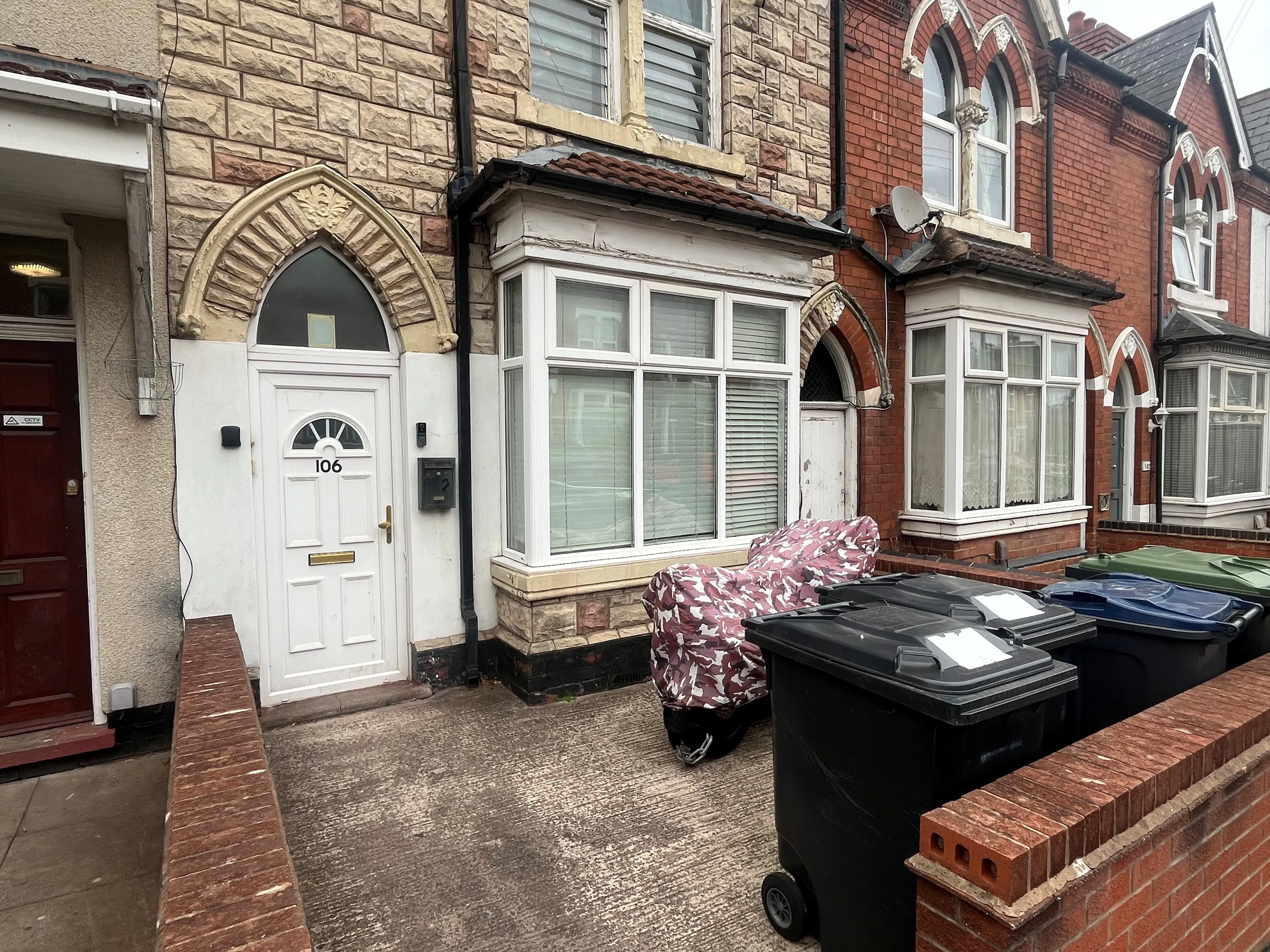 Property photo 0