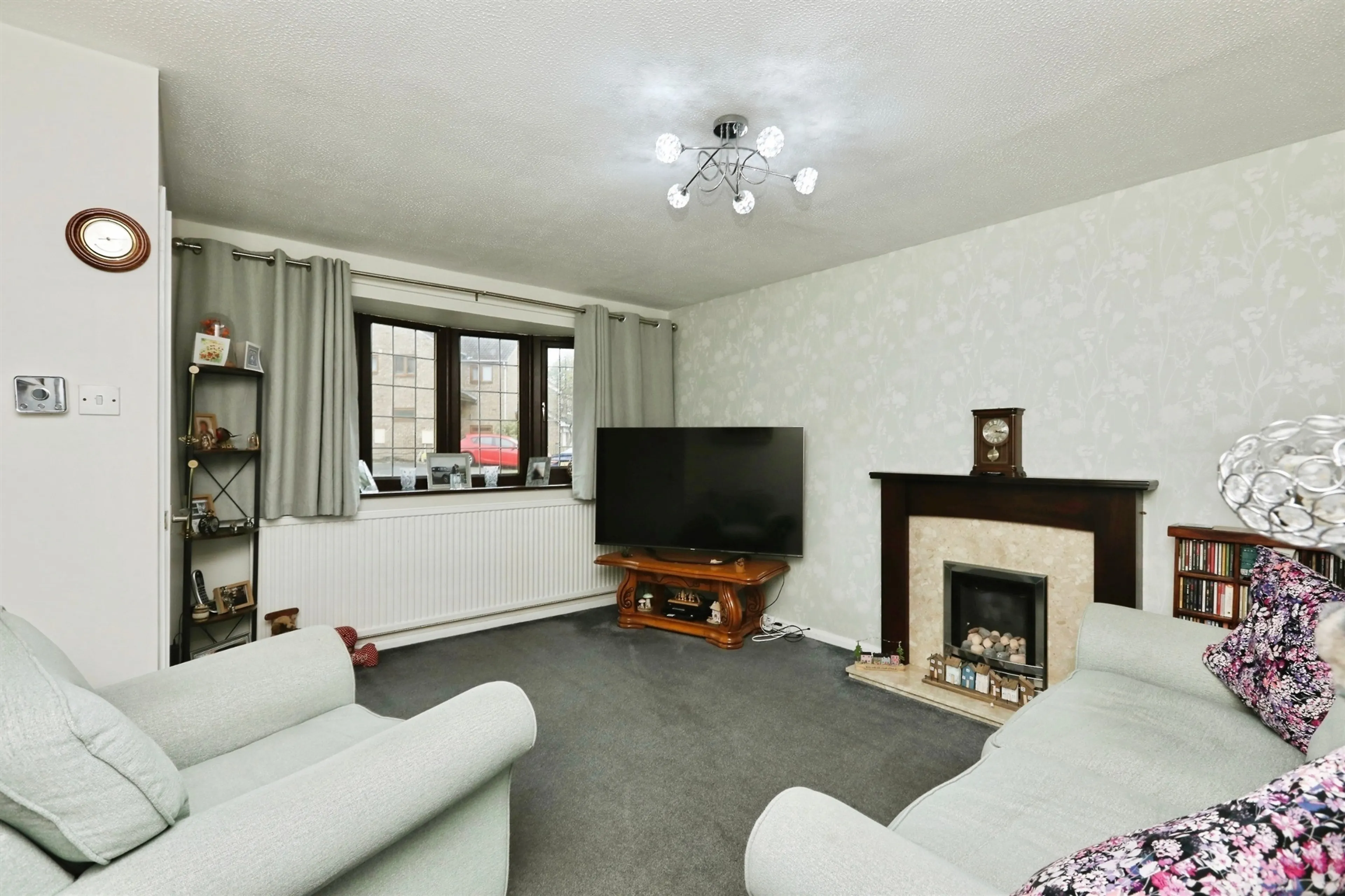 Property at Roydfield Drive, Waterthorpe, Sheffield