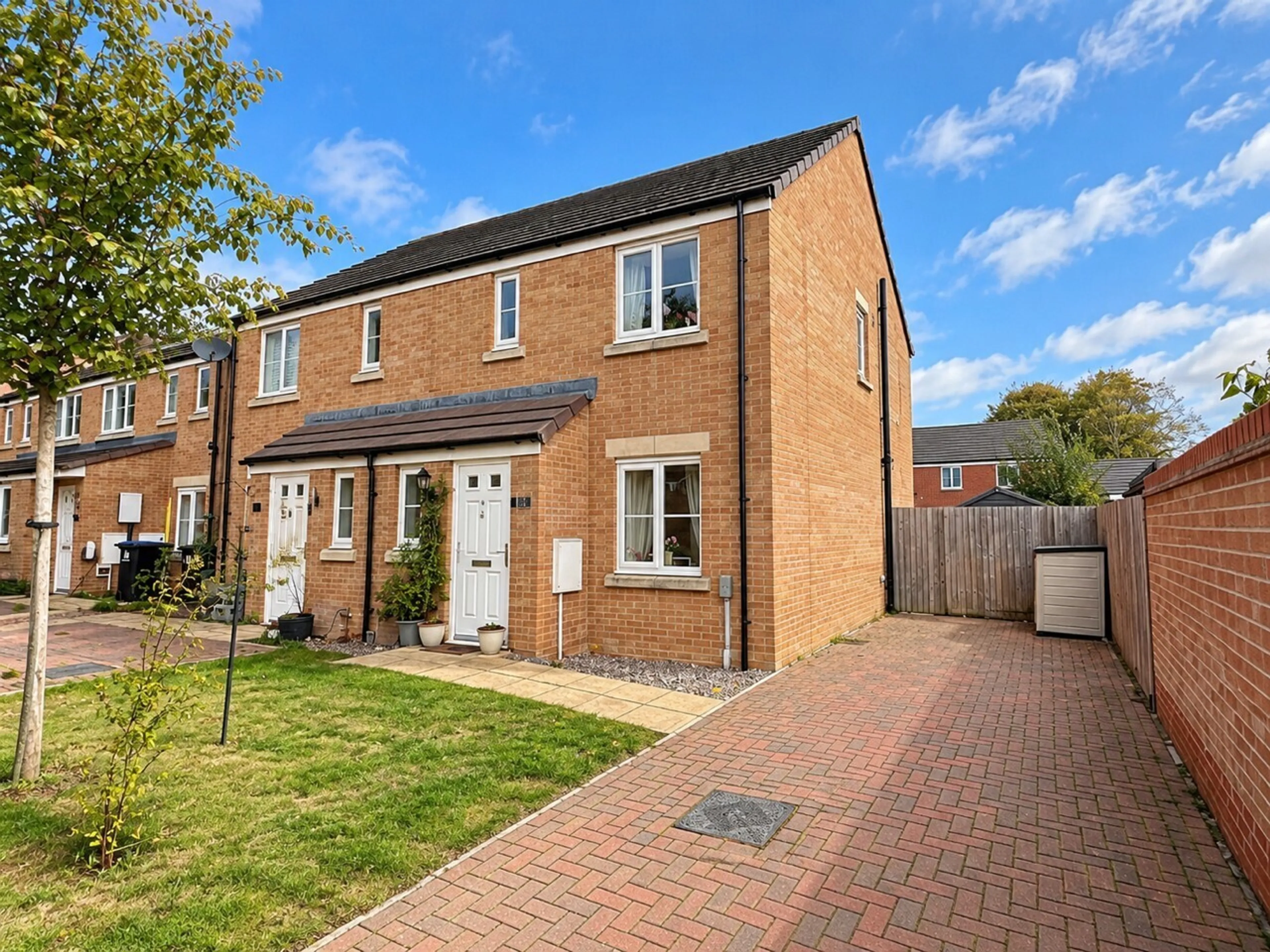 Property at Aviary Row, Northampton