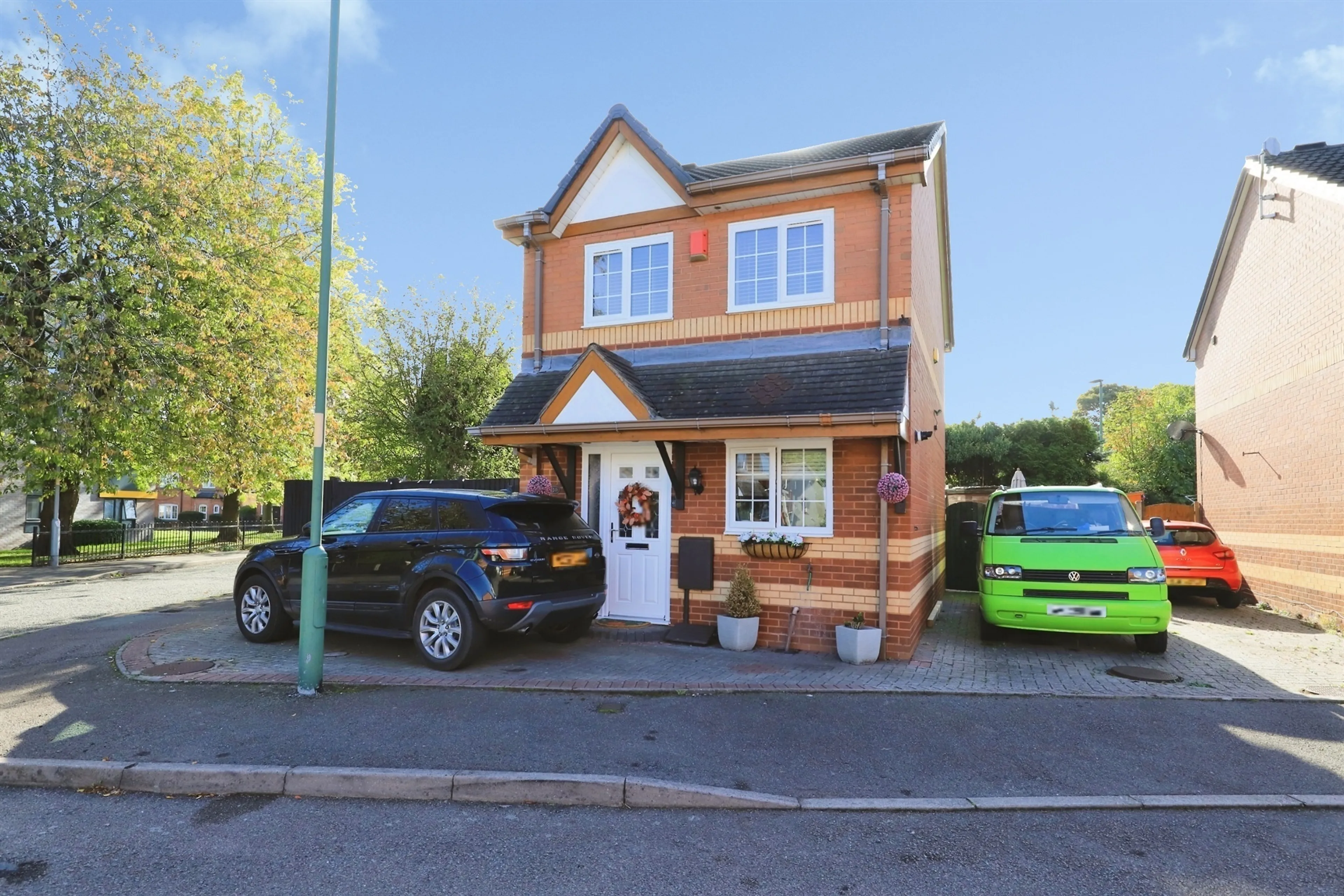 Property photo 0