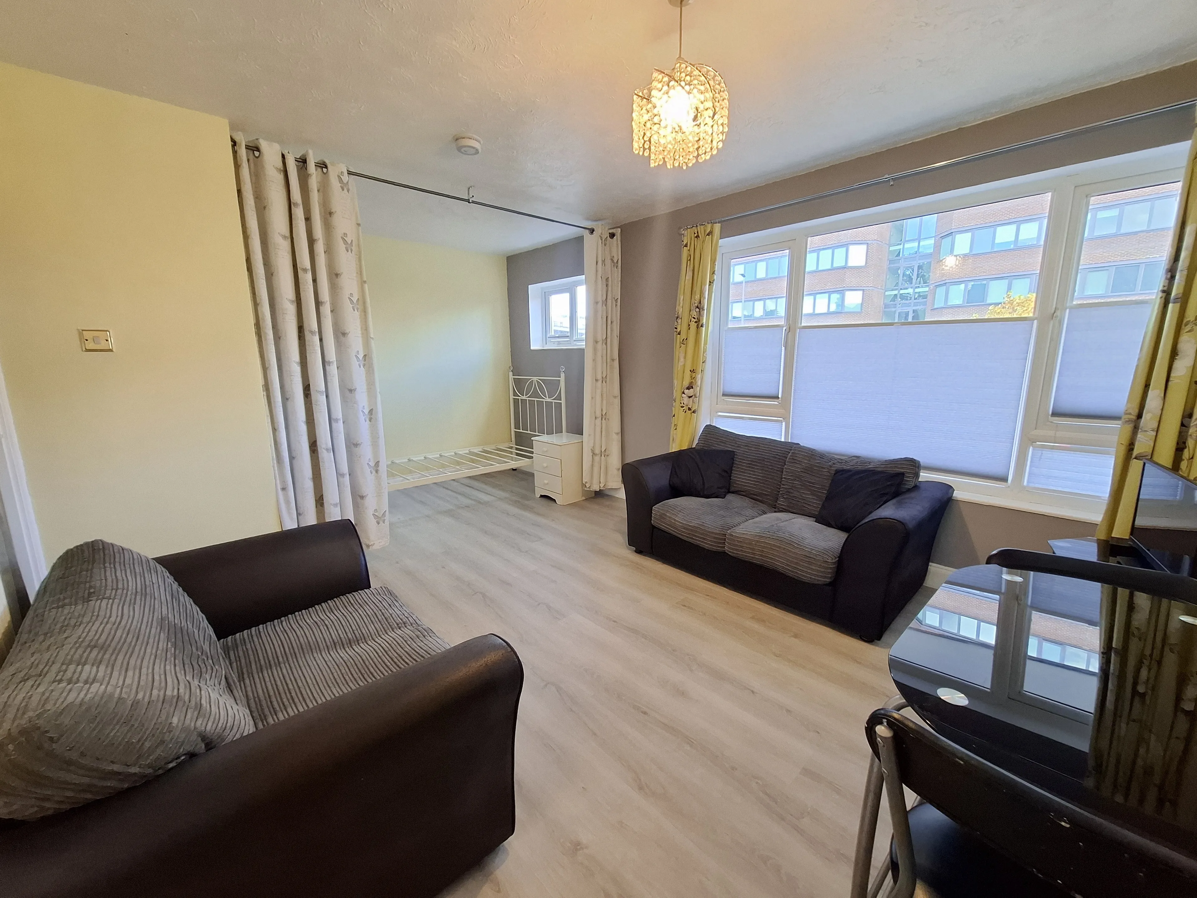 Property at Marlowes, HEMEL HEMPSTEAD