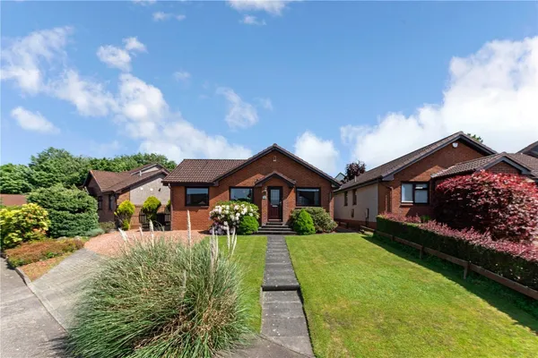 Westgate, Mid Calder, Livingston, Wes...