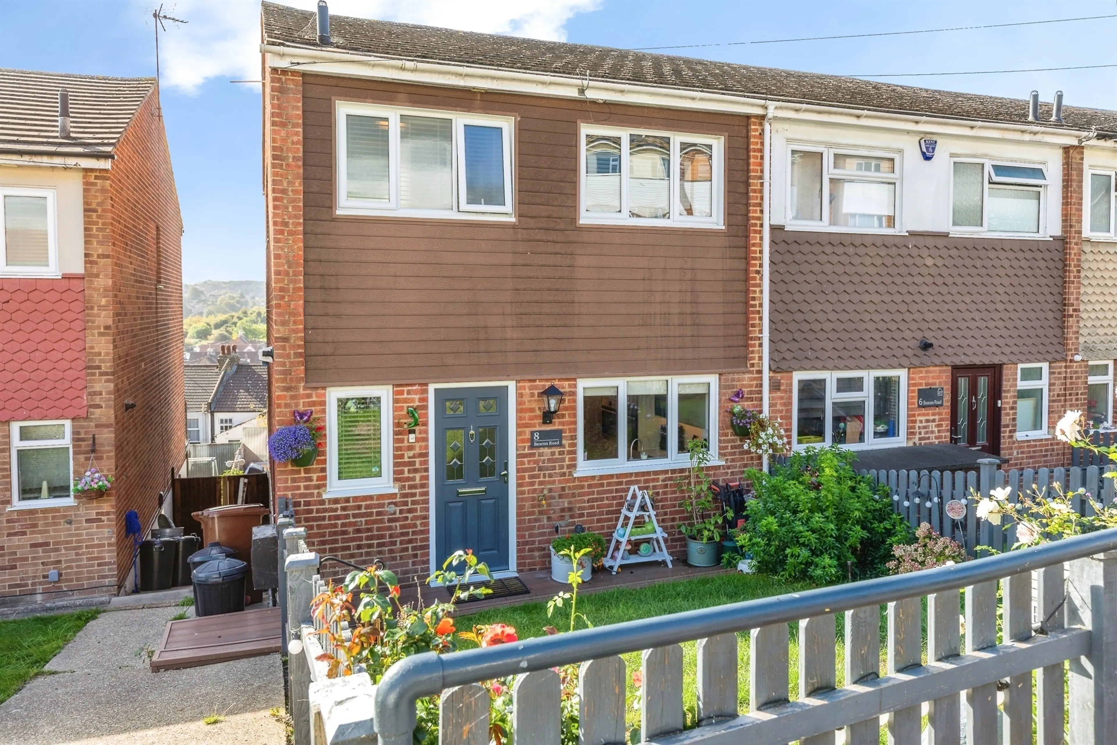 Property photo 0