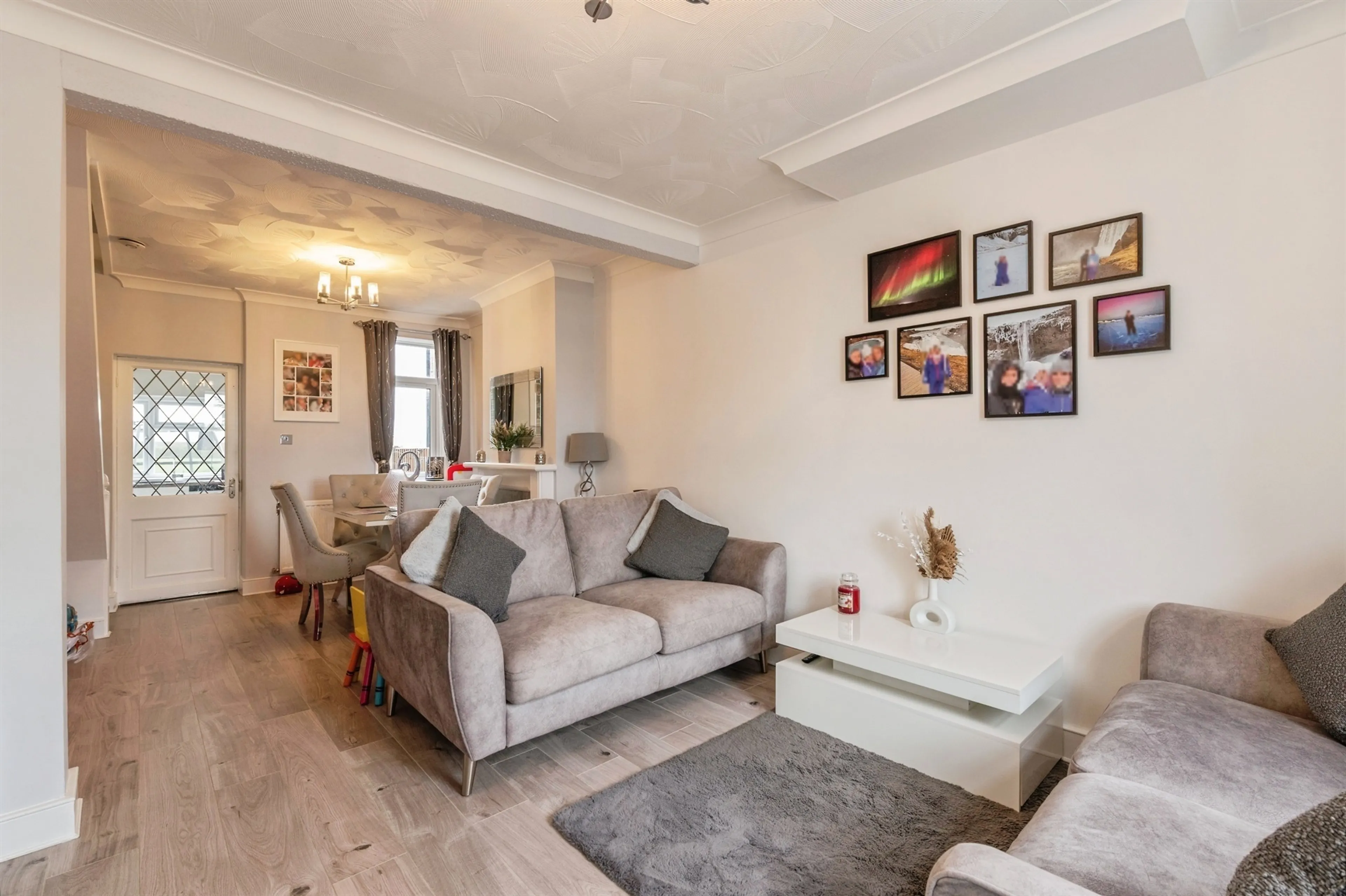 Property at Laundry Cottages, Wennington Road, Rainham