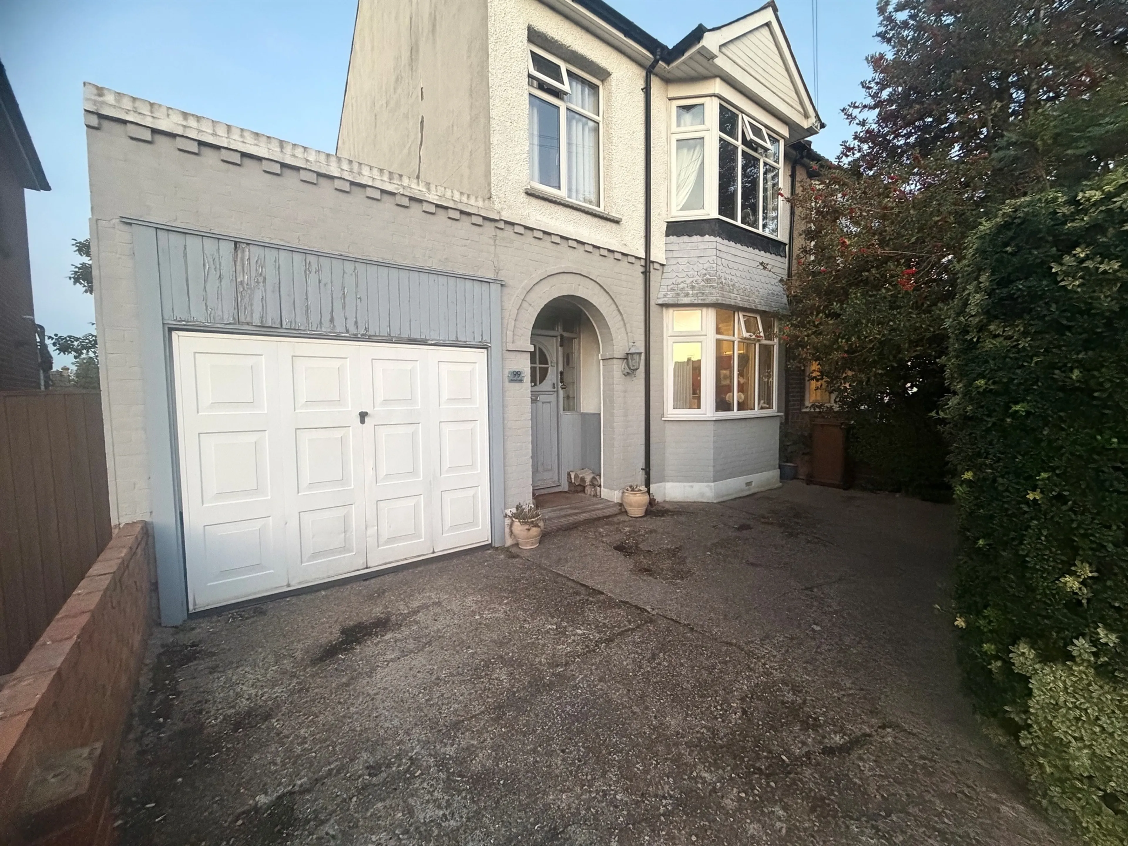 Property photo 0